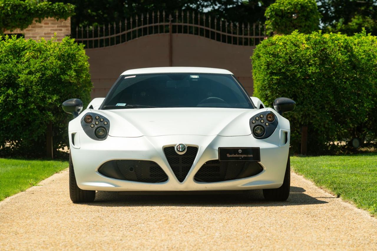 2014 Alfa Romeo 4C LAUNCH EDITION