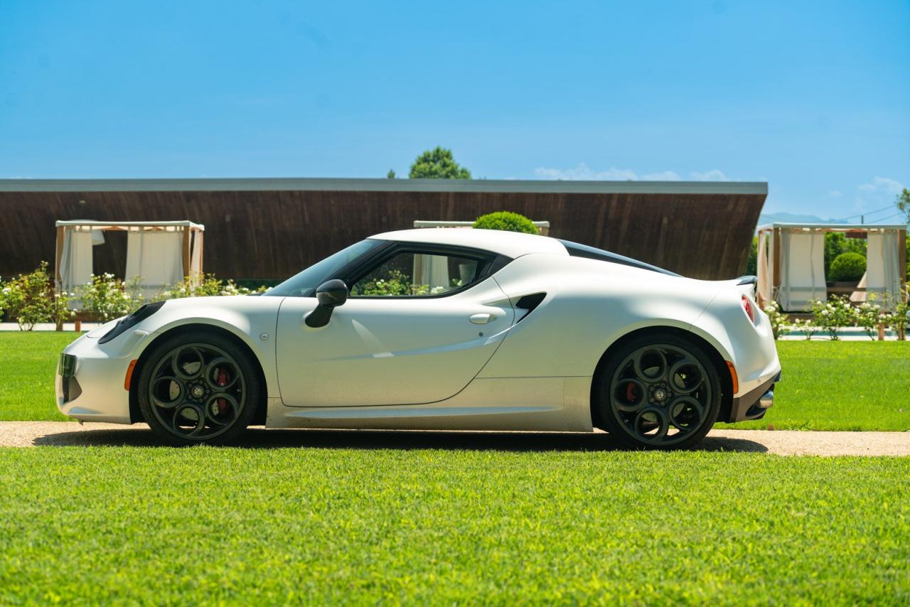 2014 Alfa Romeo 4C LAUNCH EDITION