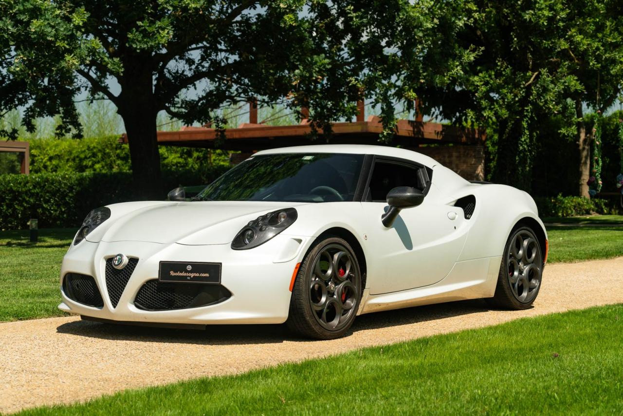 2014 Alfa Romeo 4C LAUNCH EDITION