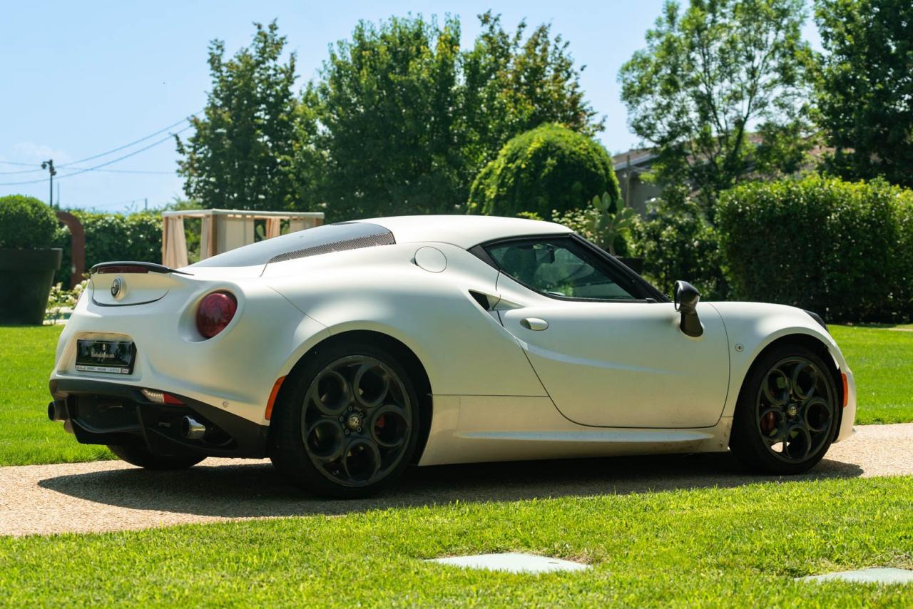 2014 Alfa Romeo 4C LAUNCH EDITION