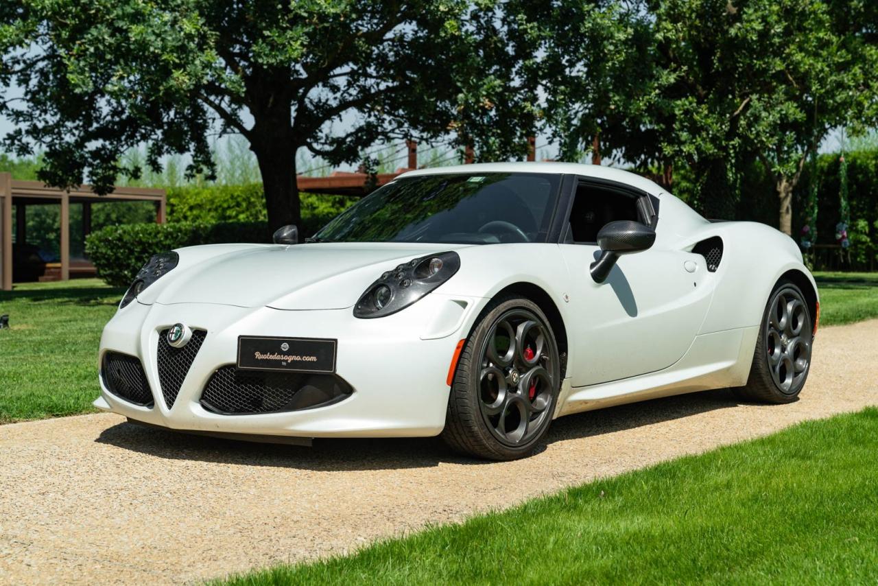 2014 Alfa Romeo 4C LAUNCH EDITION