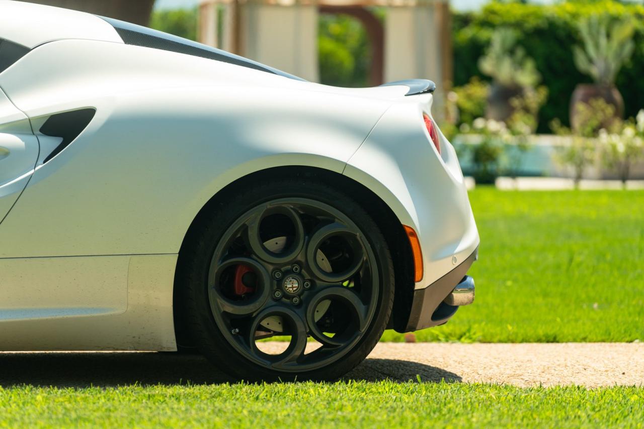 2014 Alfa Romeo 4C LAUNCH EDITION