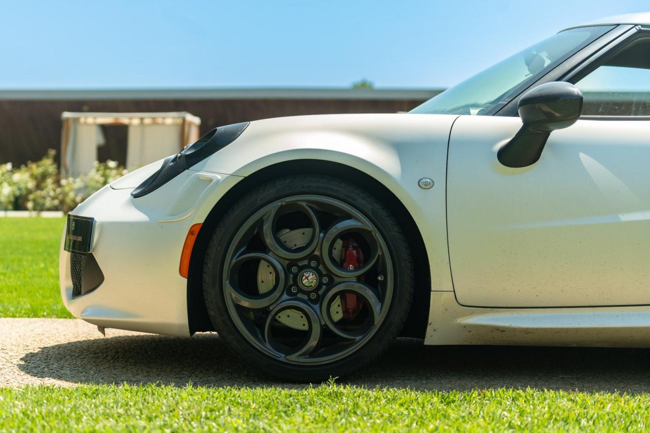 2014 Alfa Romeo 4C LAUNCH EDITION