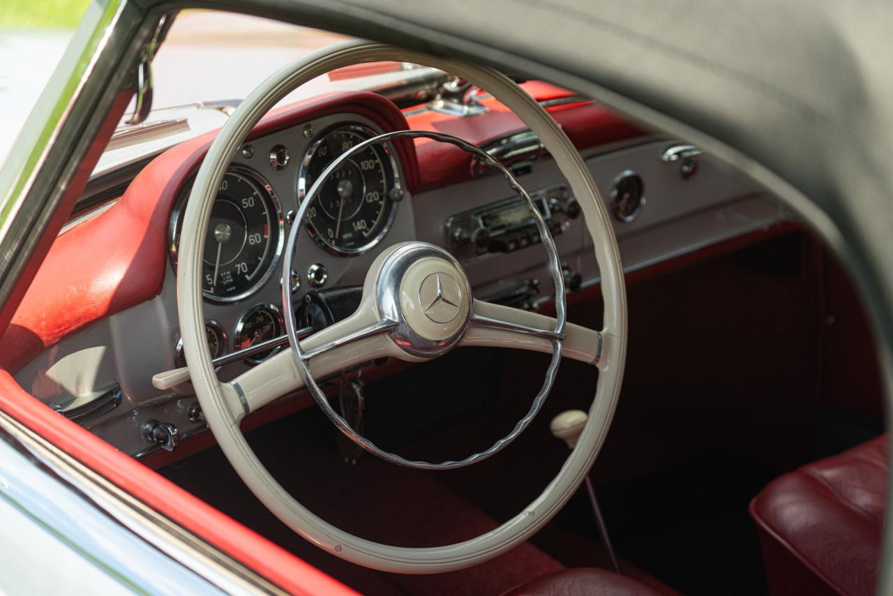 1959 Mercedes - Benz 190 SL