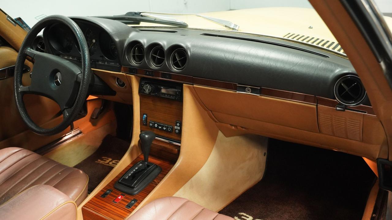 1982 Mercedes - Benz 380SL