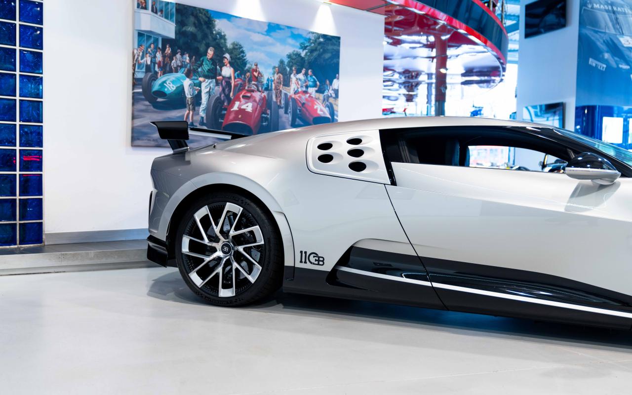 2022 Bugatti Centodieci