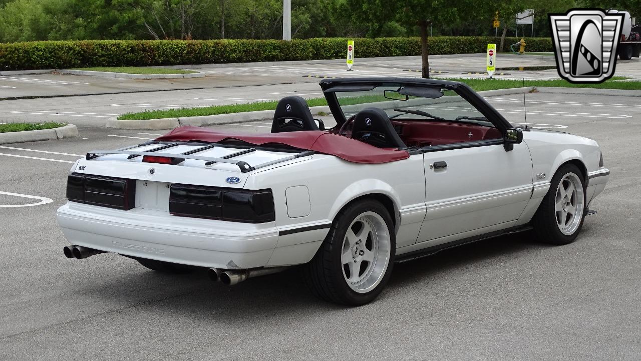 1992 Ford Mustang