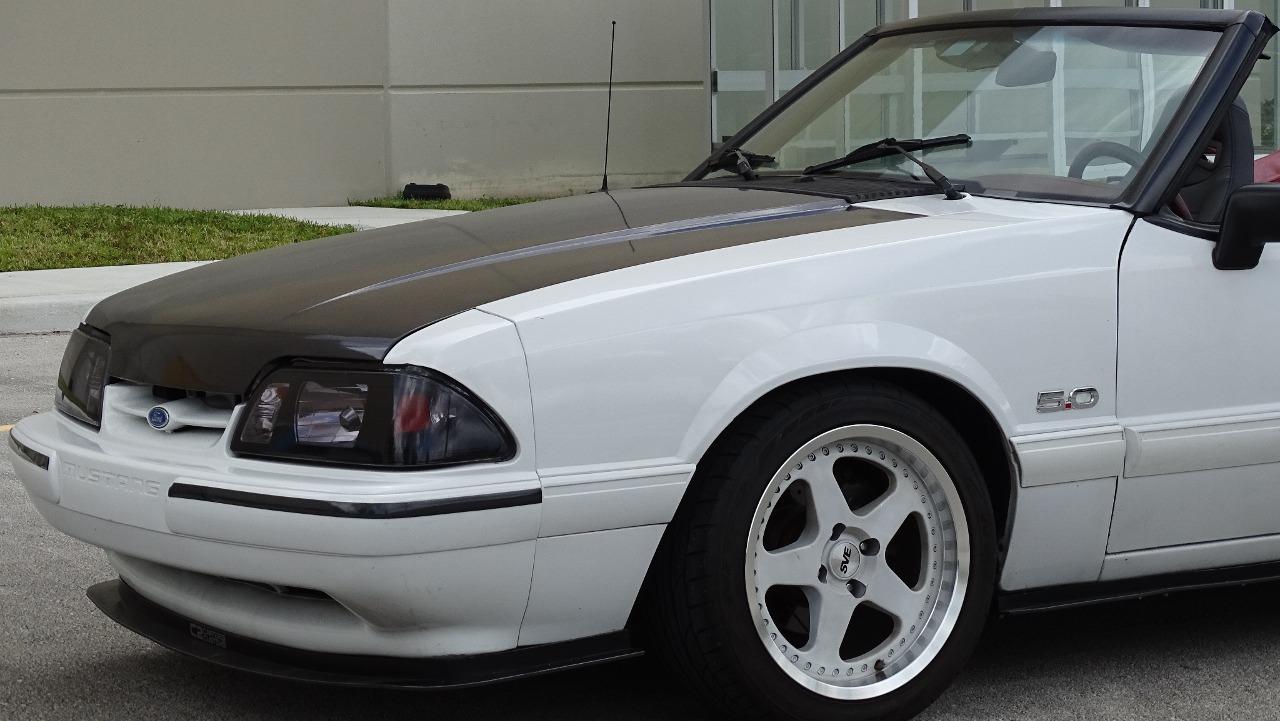 1992 Ford Mustang