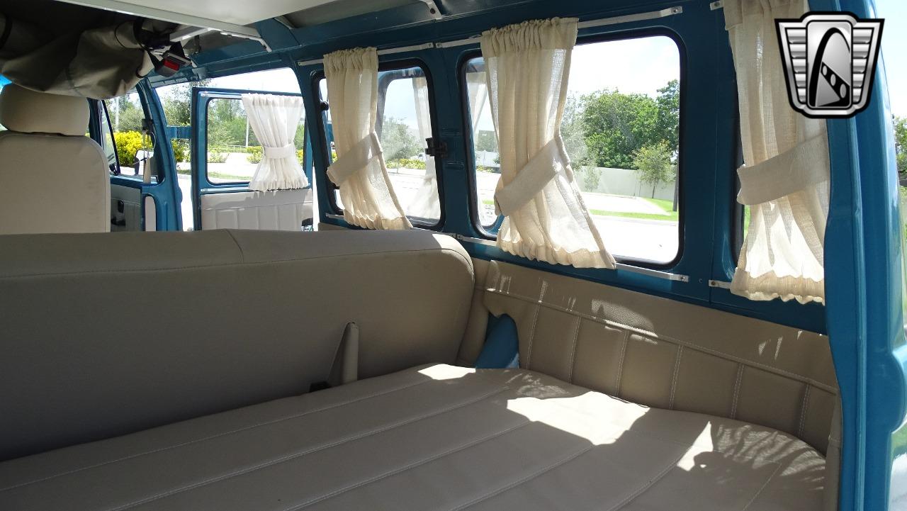 1994 Volkswagen Bus