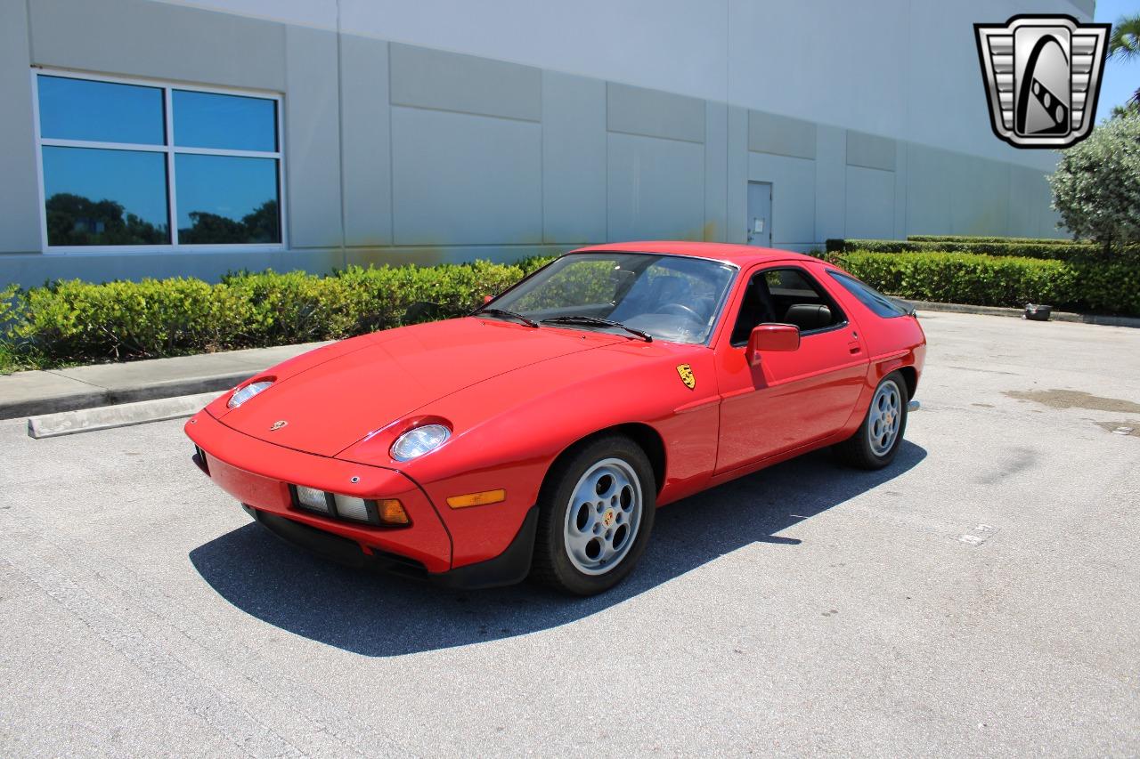 1982 Porsche 928