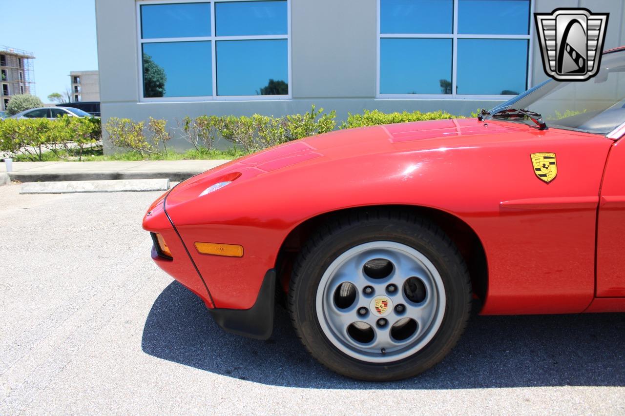 1982 Porsche 928