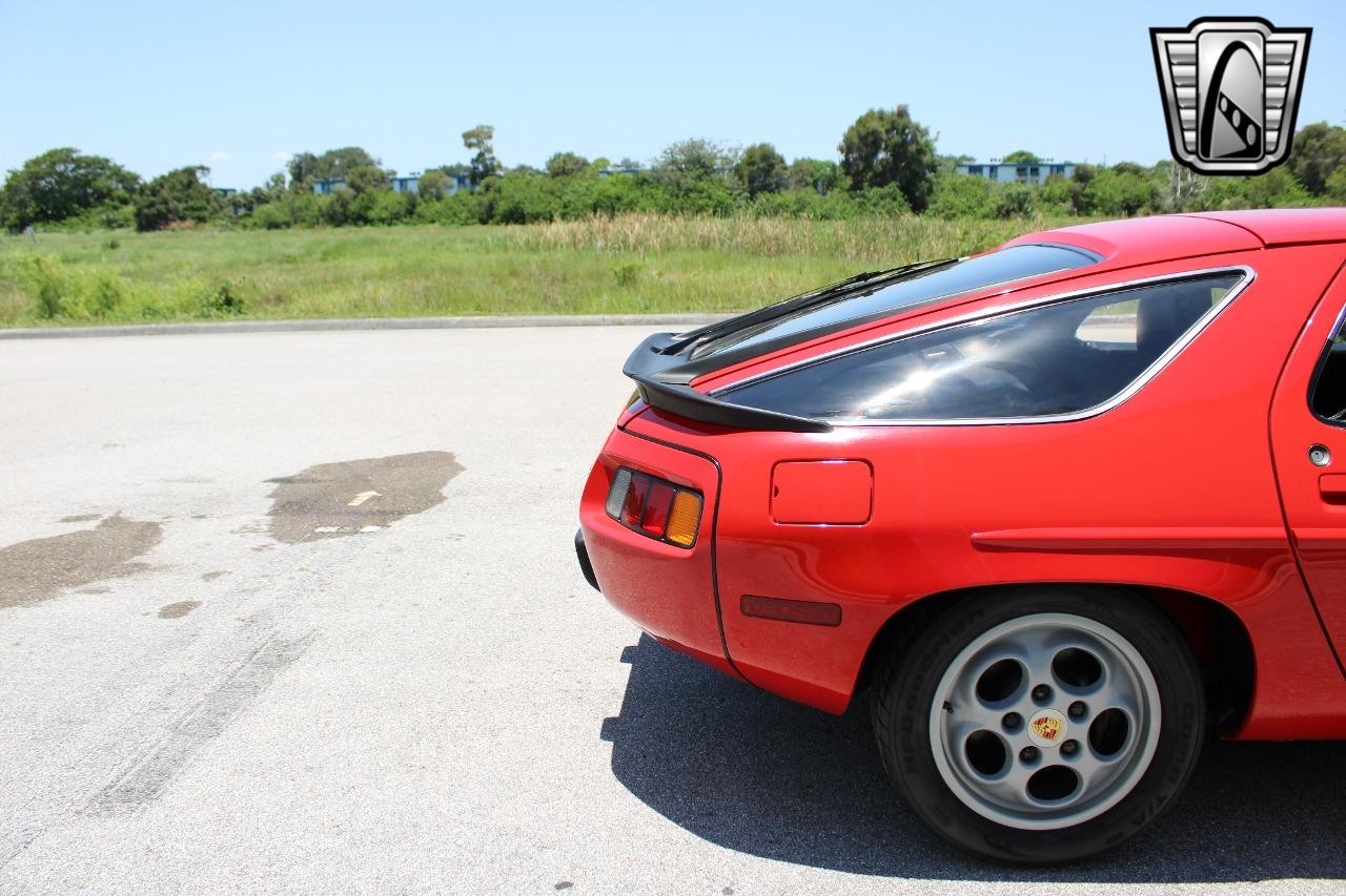 1982 Porsche 928