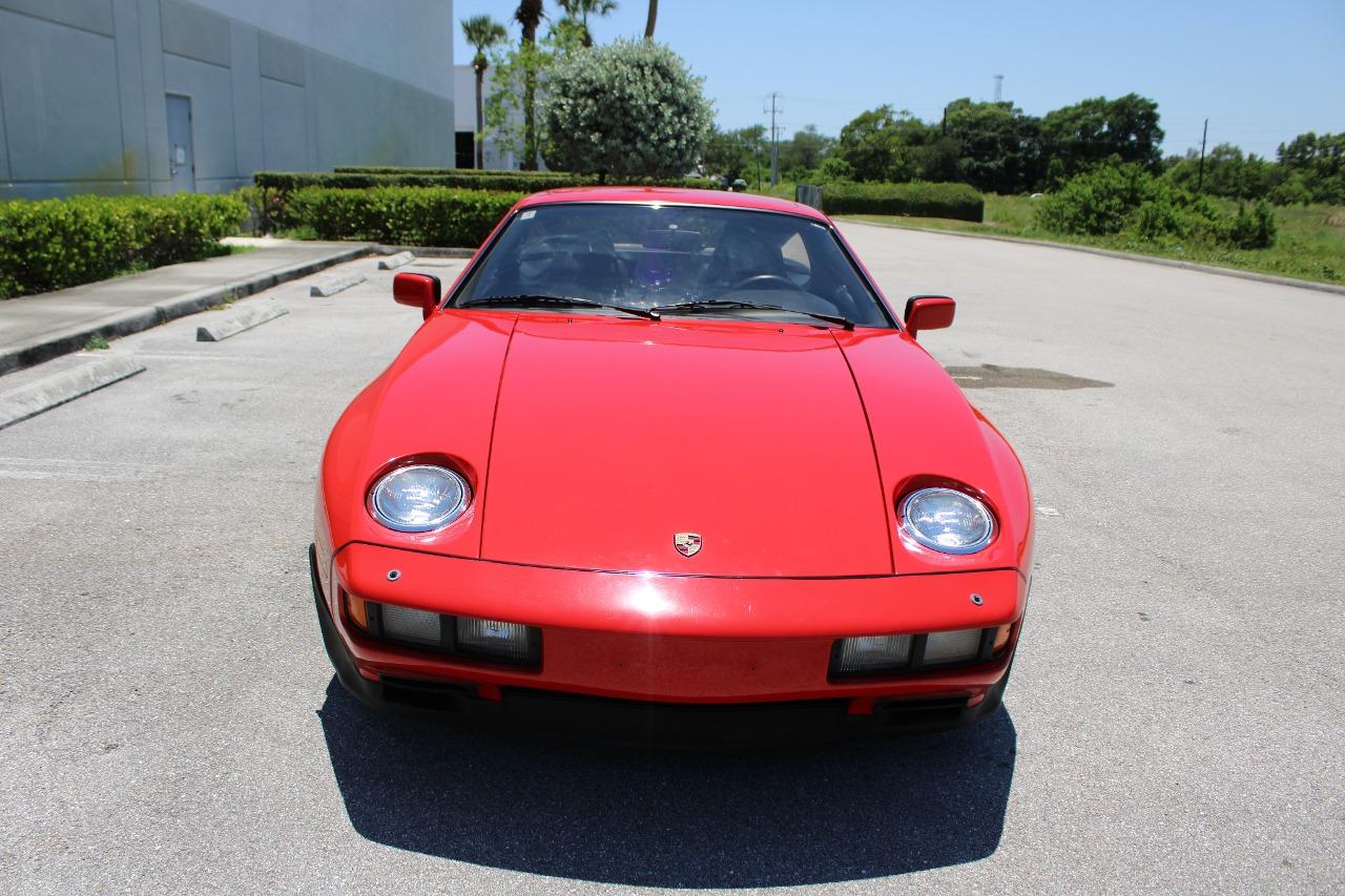 1982 Porsche 928