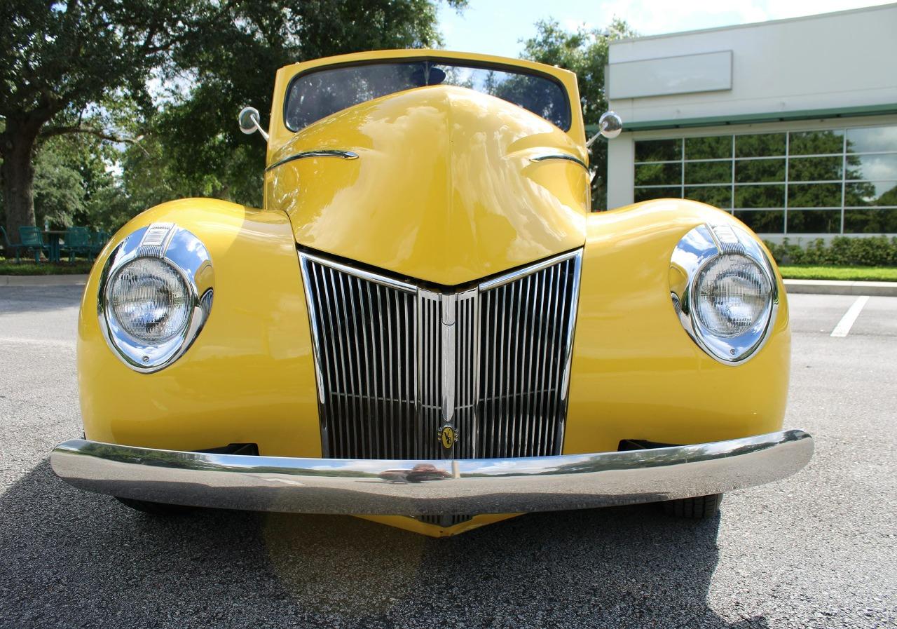 1940 Ford Custom