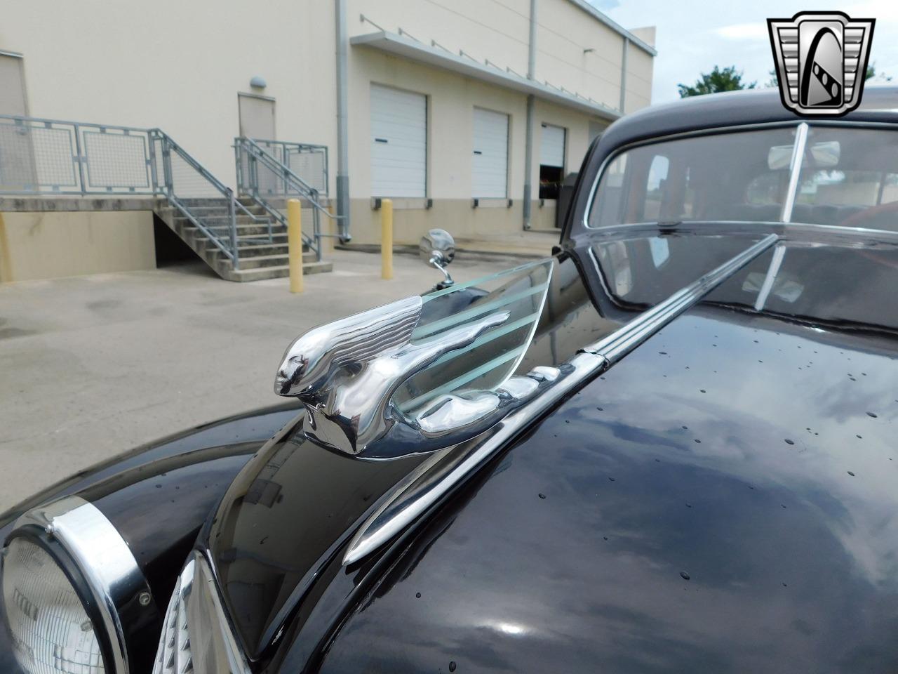 1937 Cadillac Fleetwood