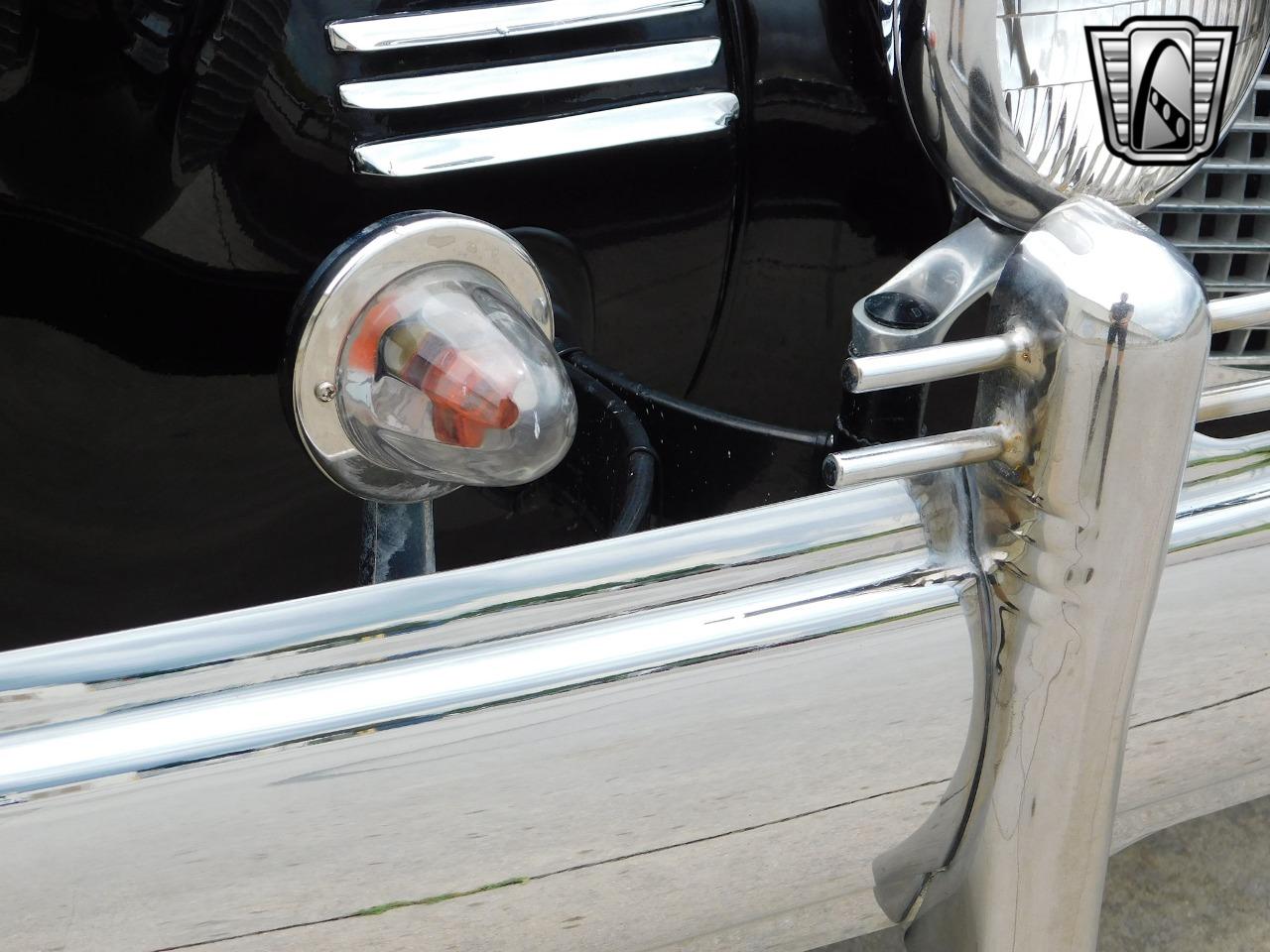 1937 Cadillac Fleetwood