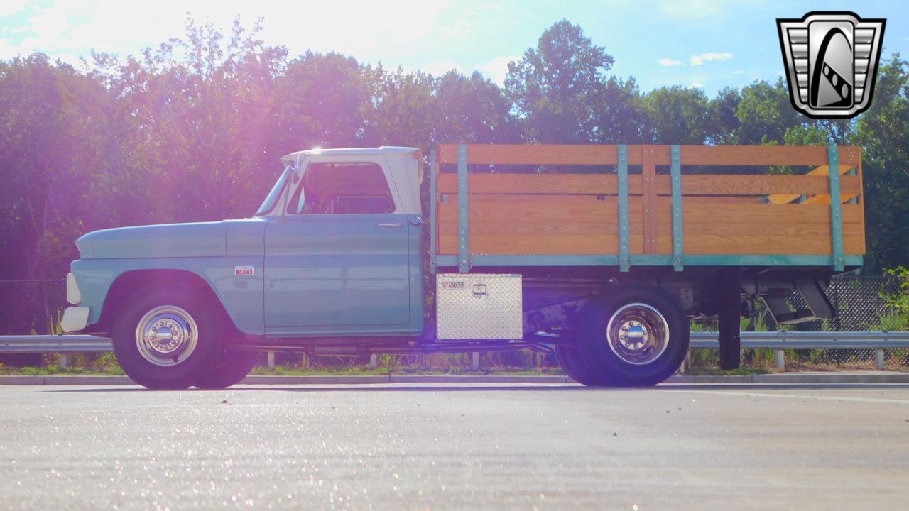 1966 Chevrolet C30