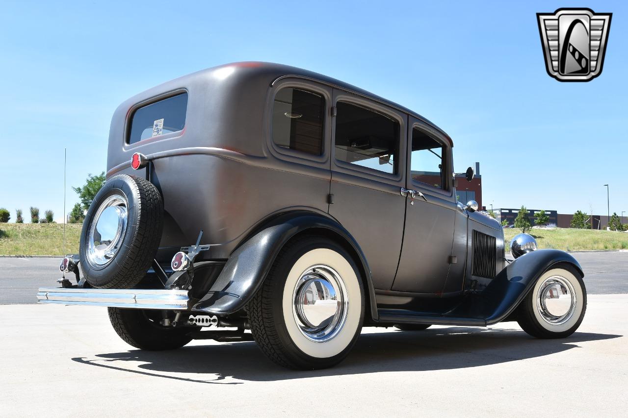 1932 Ford Sedan