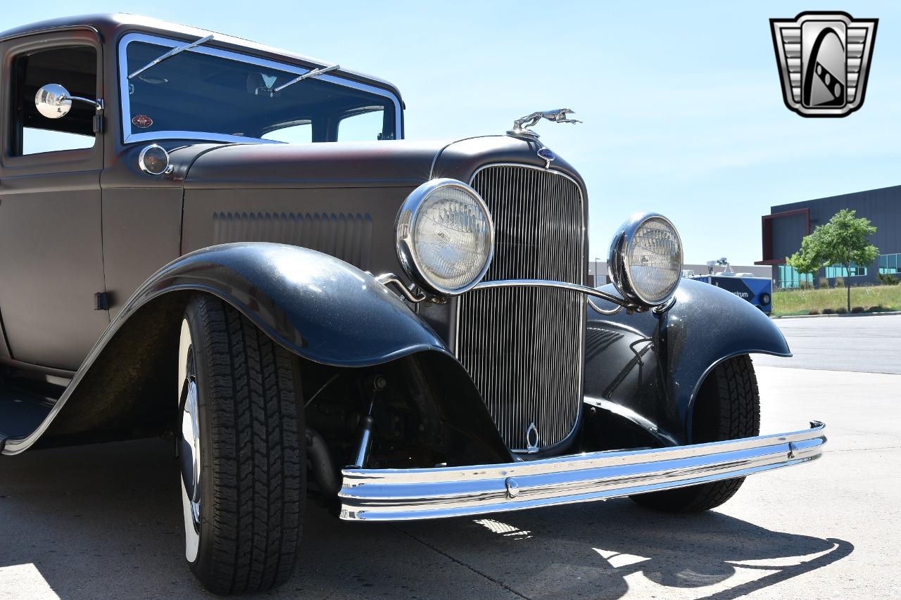 1932 Ford Sedan