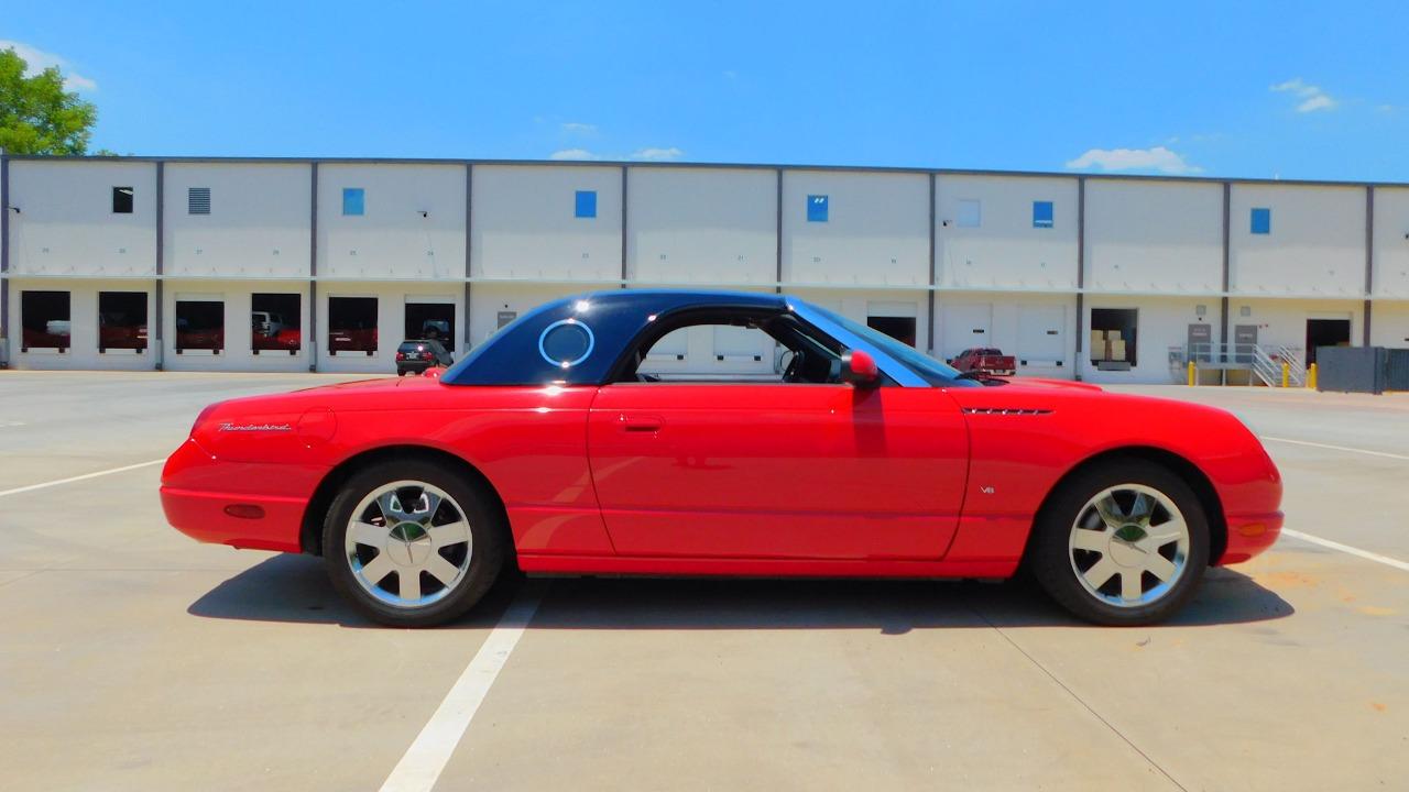 2003 Ford Thunderbird