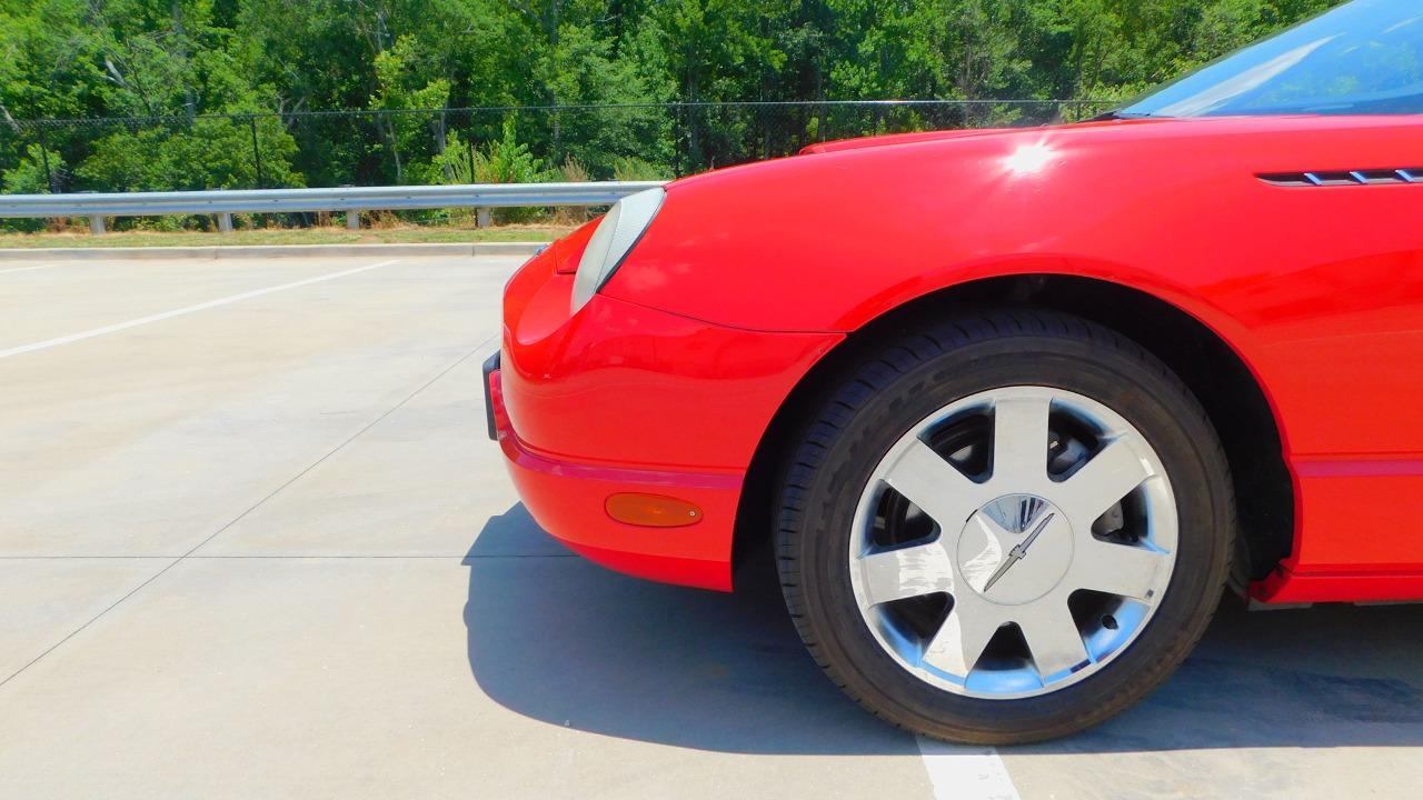 2003 Ford Thunderbird