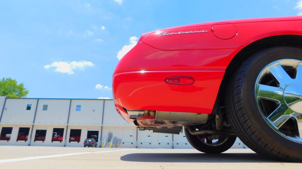 2003 Ford Thunderbird