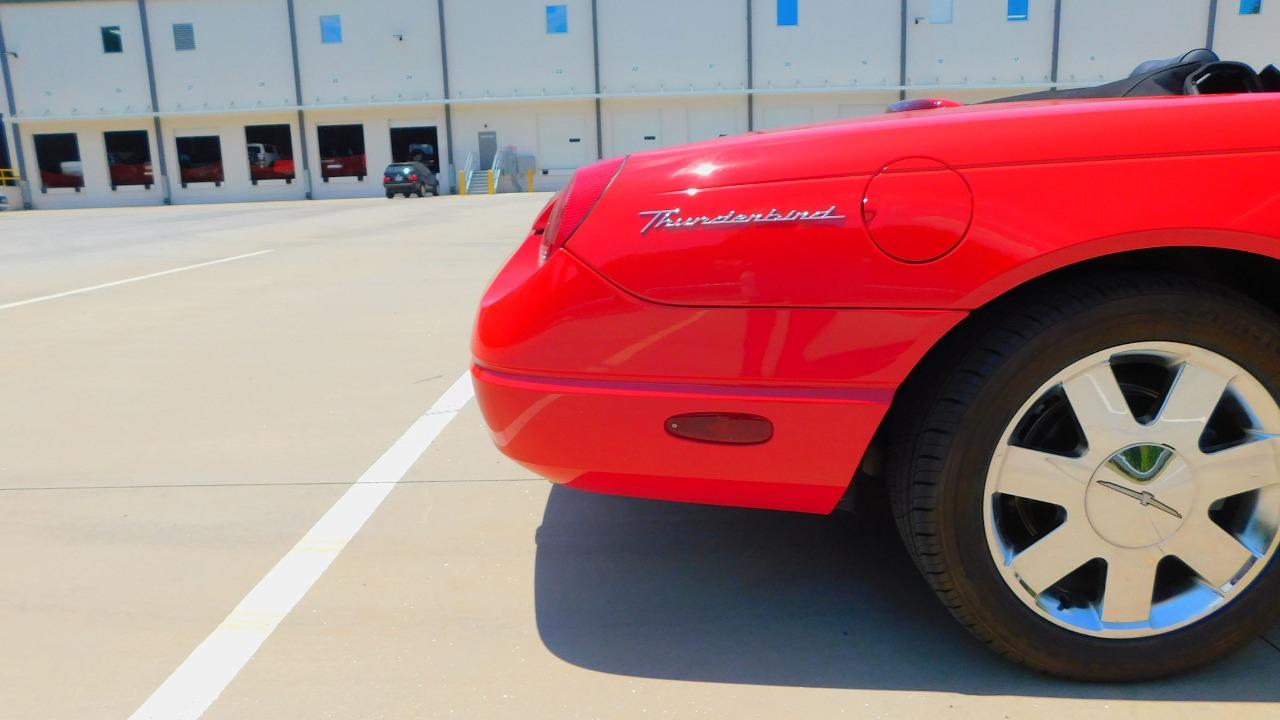 2003 Ford Thunderbird