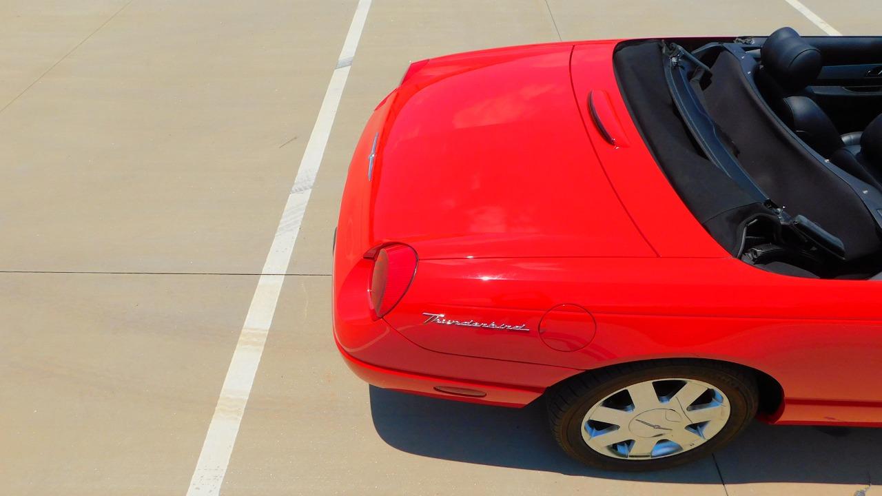 2003 Ford Thunderbird