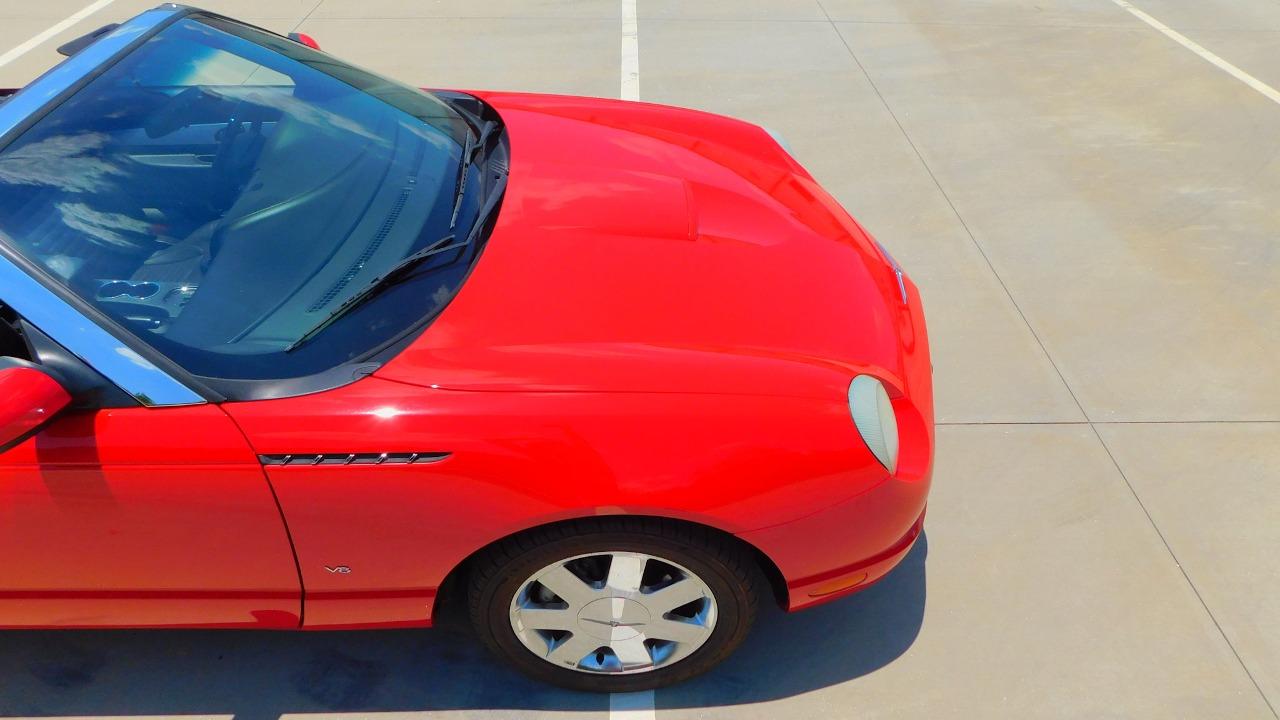 2003 Ford Thunderbird