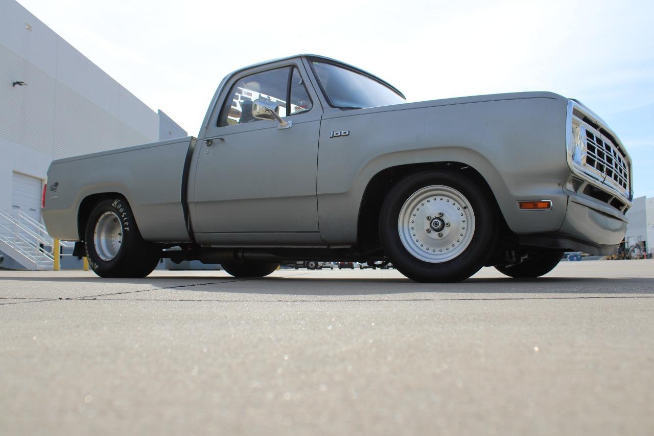 1976 Dodge D100