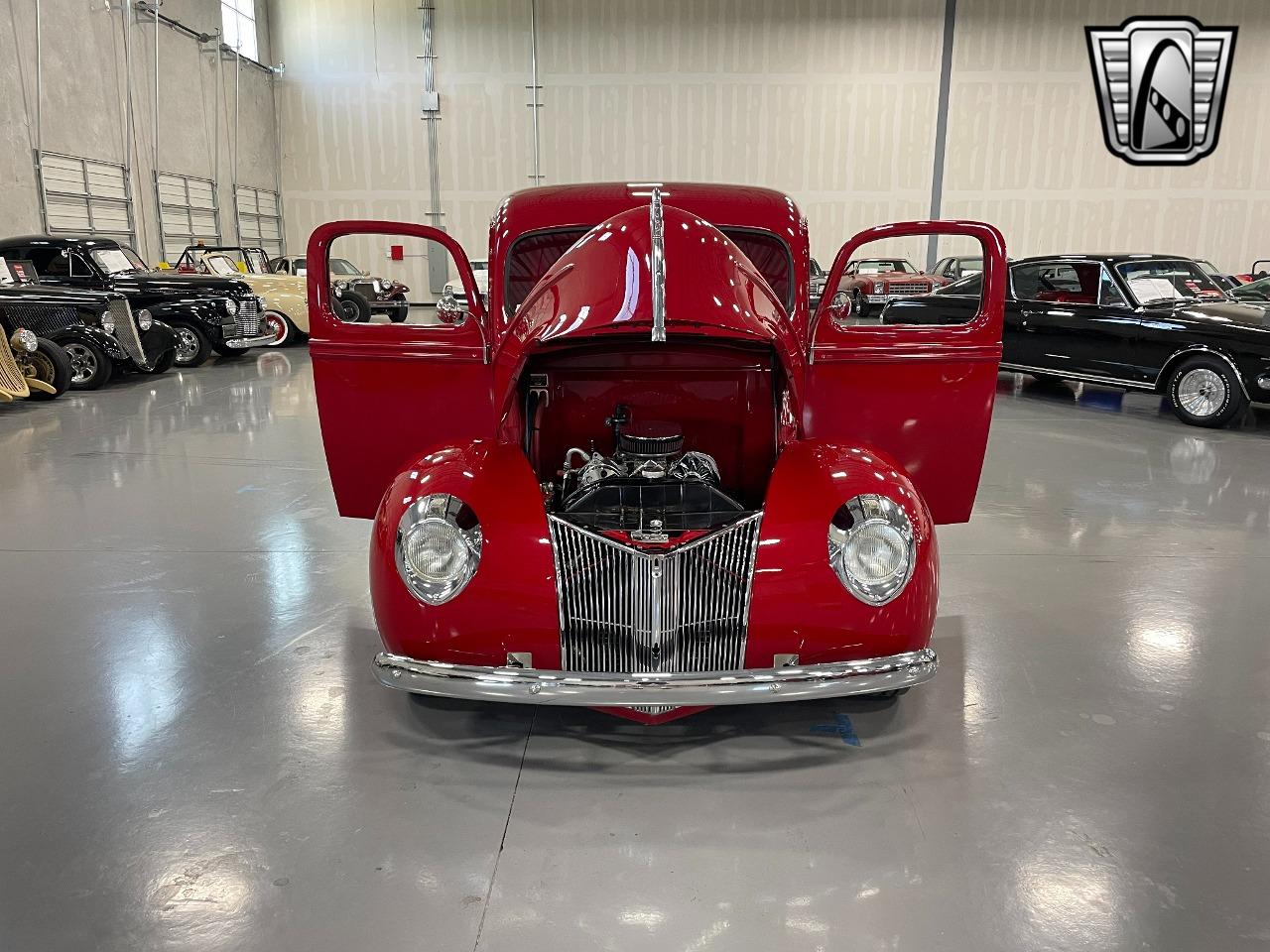 1941 Ford Custom