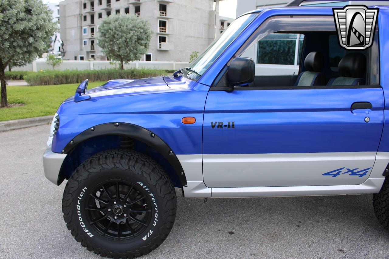 1996 Mitsubishi Pajero