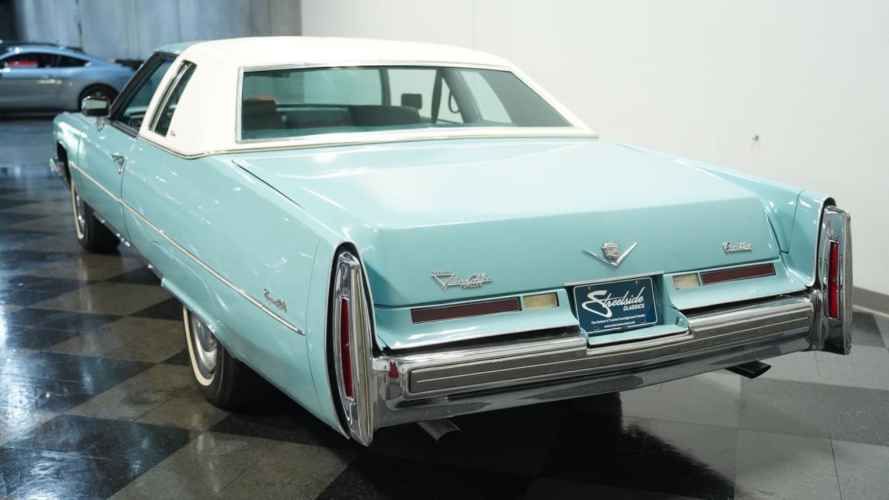 1975 Cadillac Coupe DeVille De Elegance