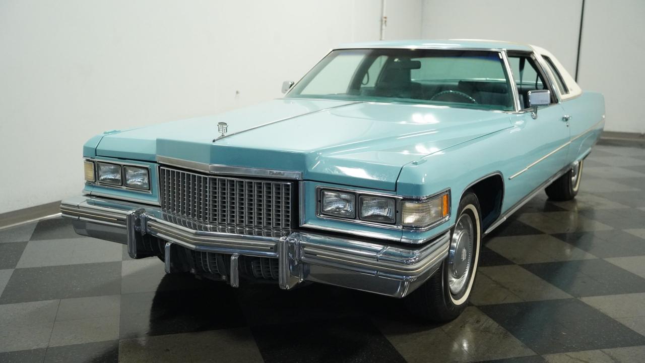 1975 Cadillac Coupe DeVille De Elegance