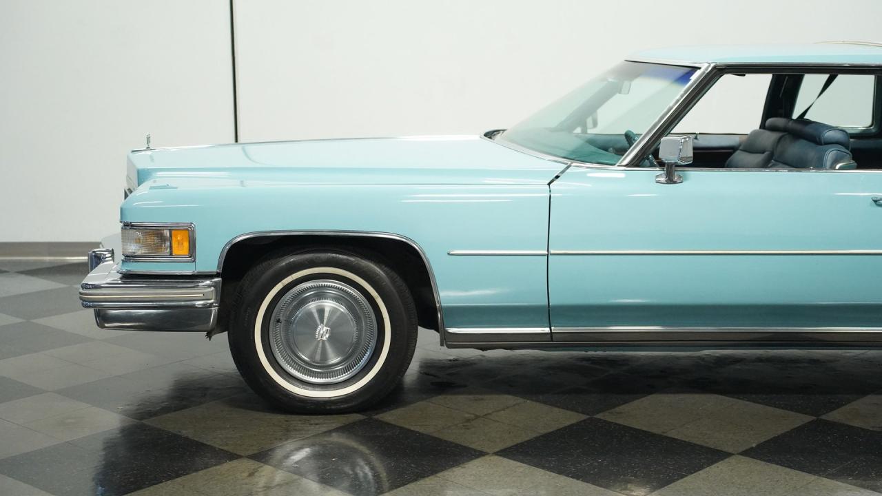 1975 Cadillac Coupe DeVille De Elegance