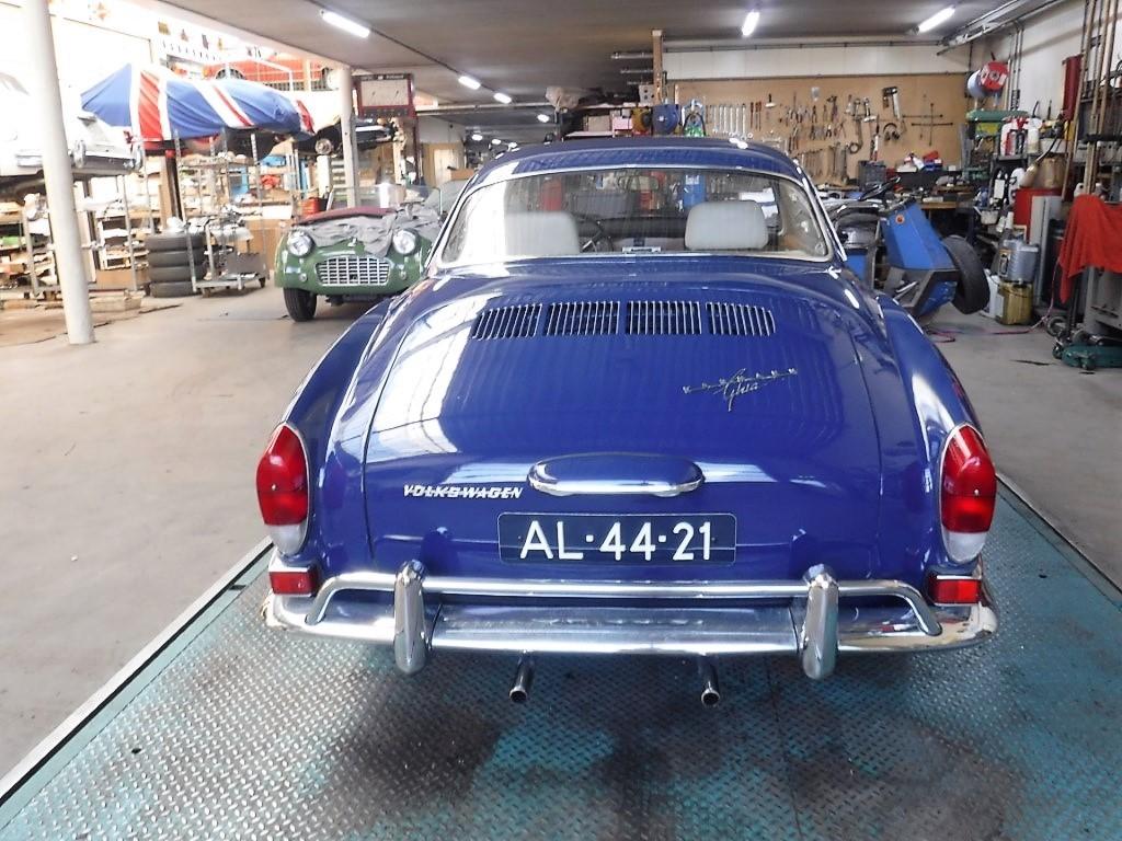 1970 Volkswagen Karmann Ghia blue