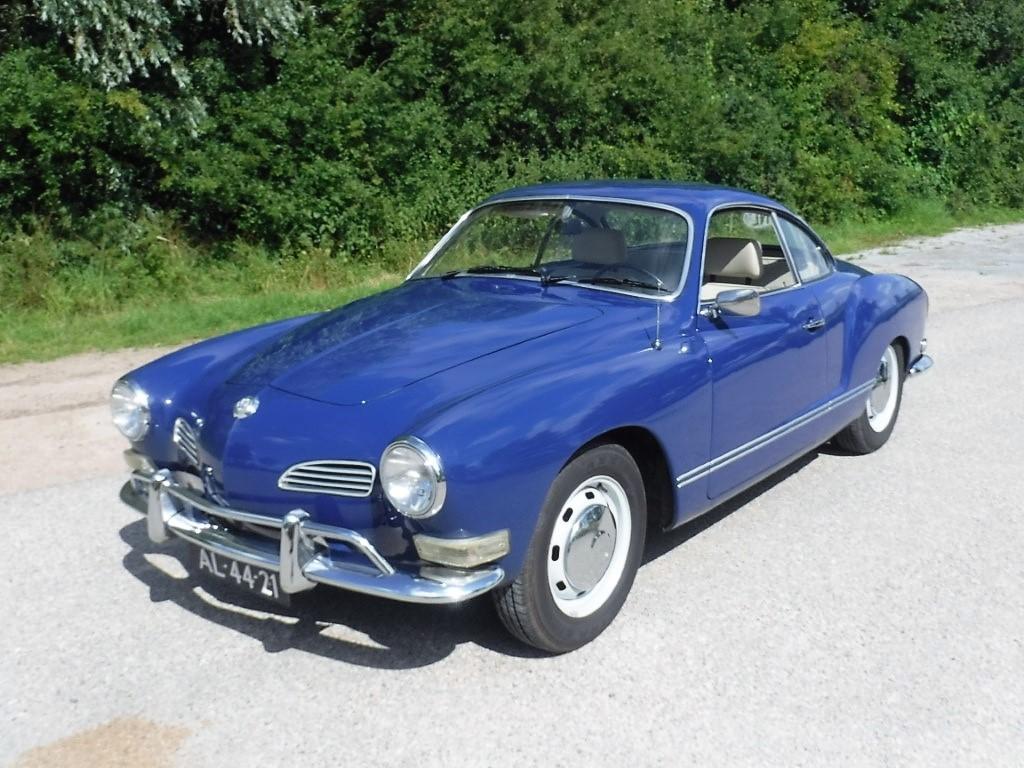 1970 Volkswagen Karmann Ghia blue