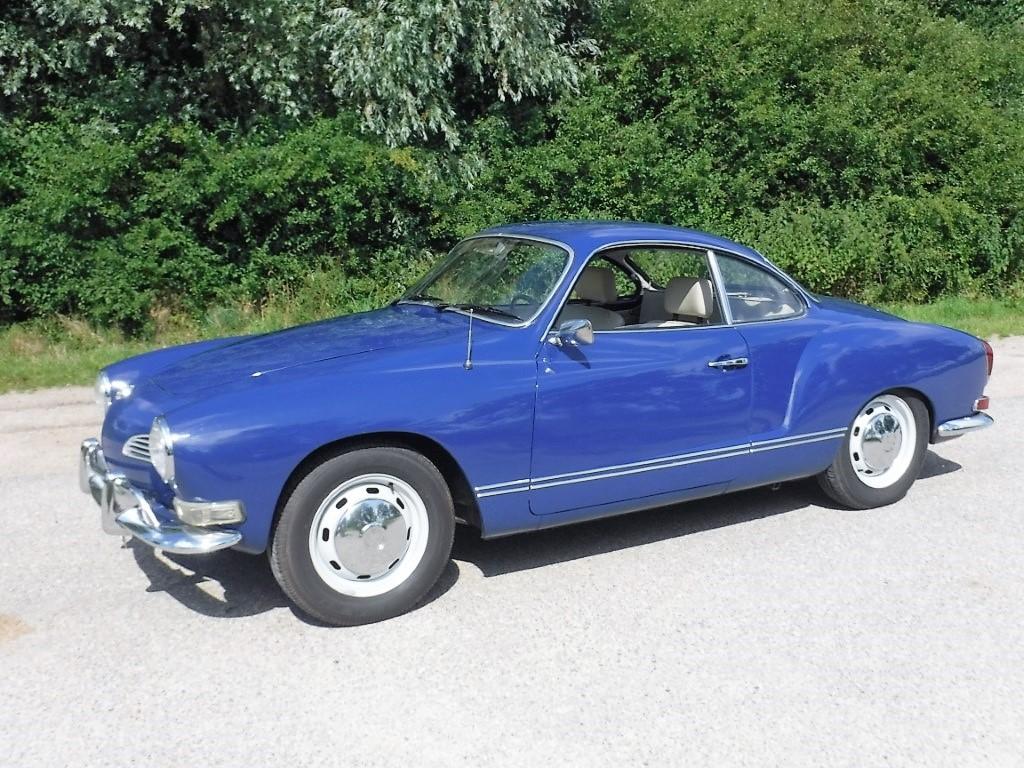 1970 Volkswagen Karmann Ghia blue