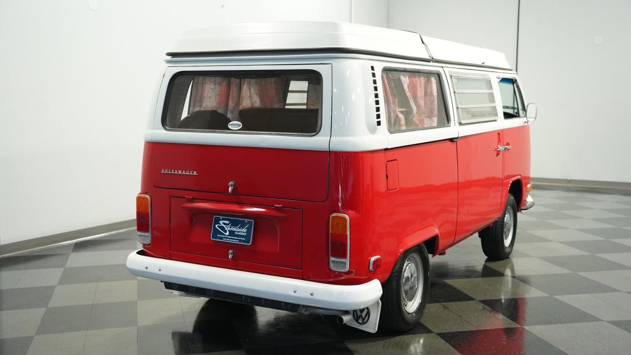 1972 Volkswagen Type 2 Westfalia Camper Van