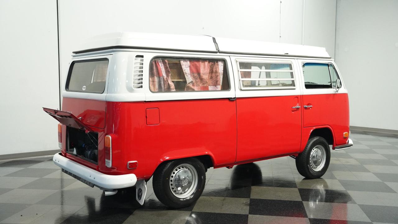 1972 Volkswagen Type 2 Westfalia Camper Van