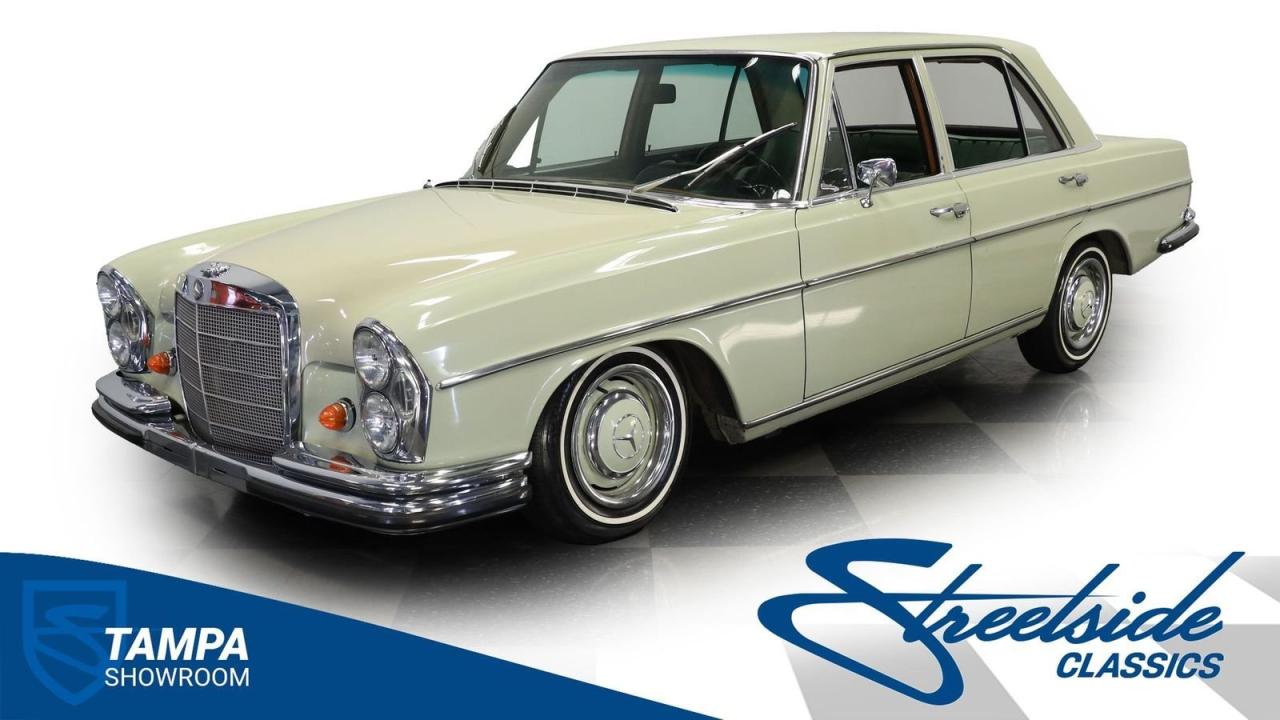 1967 Mercedes - Benz 250SE