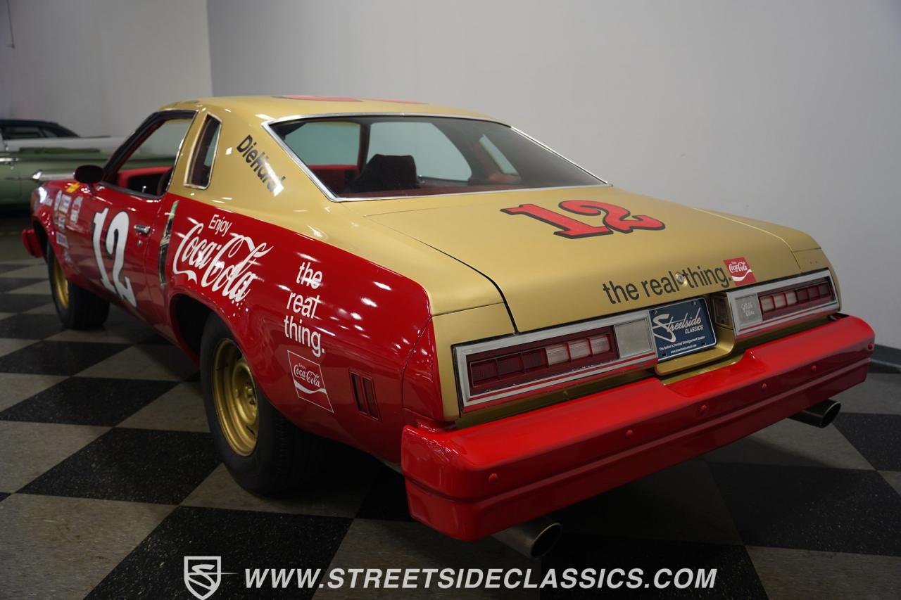 1977 Chevrolet Malibu Classic NASCAR Tribute