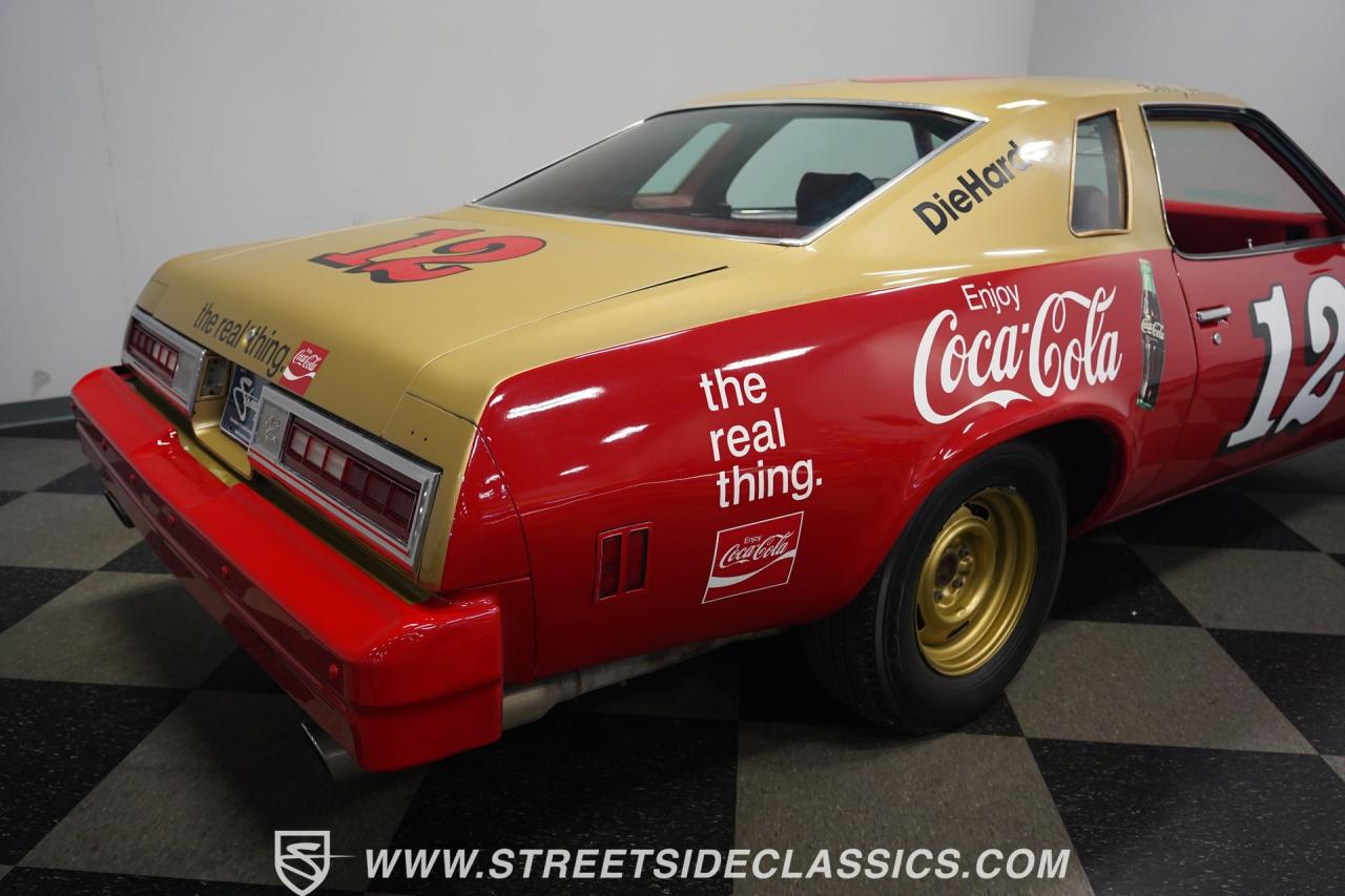 1977 Chevrolet Malibu Classic NASCAR Tribute