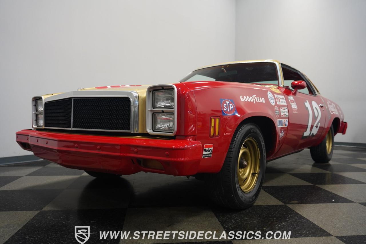 1977 Chevrolet Malibu Classic NASCAR Tribute