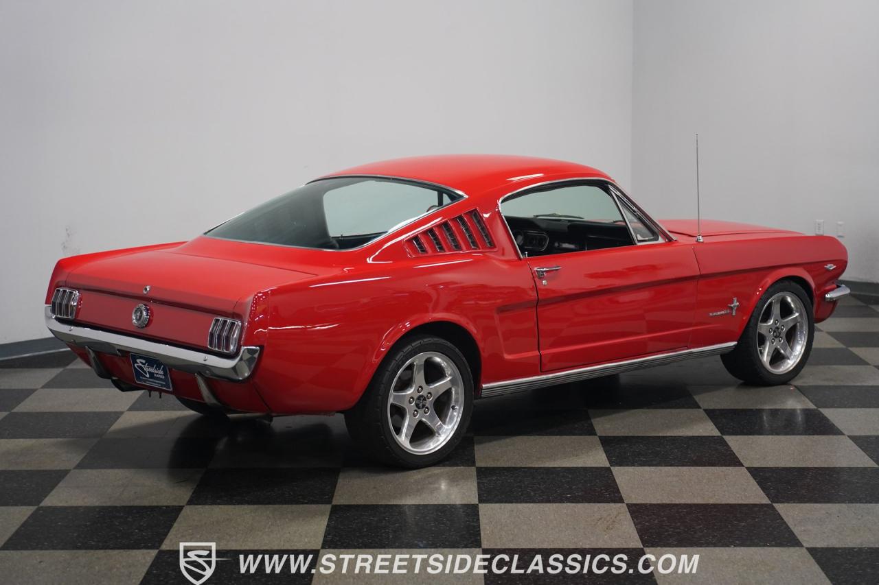 1965 Ford Mustang Fastback Restomod