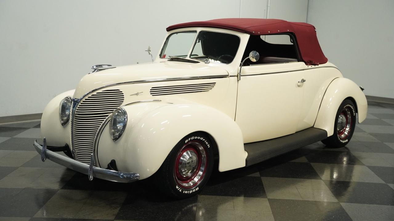 1938 Ford Cabriolet