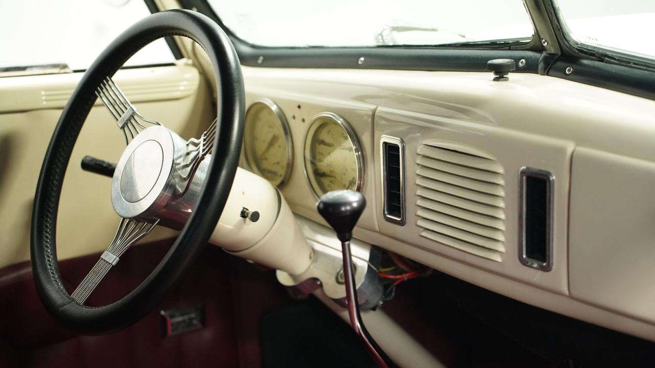 1938 Ford Cabriolet