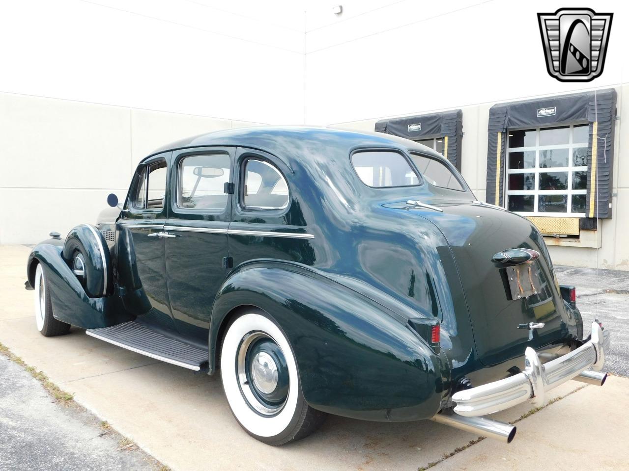 1937 Buick Series 40