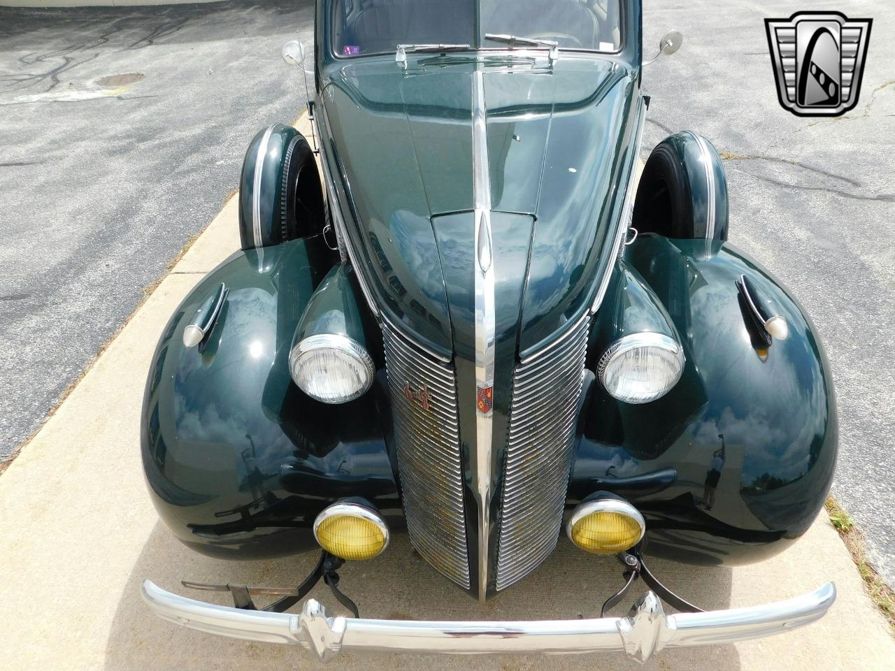 1937 Buick Series 40