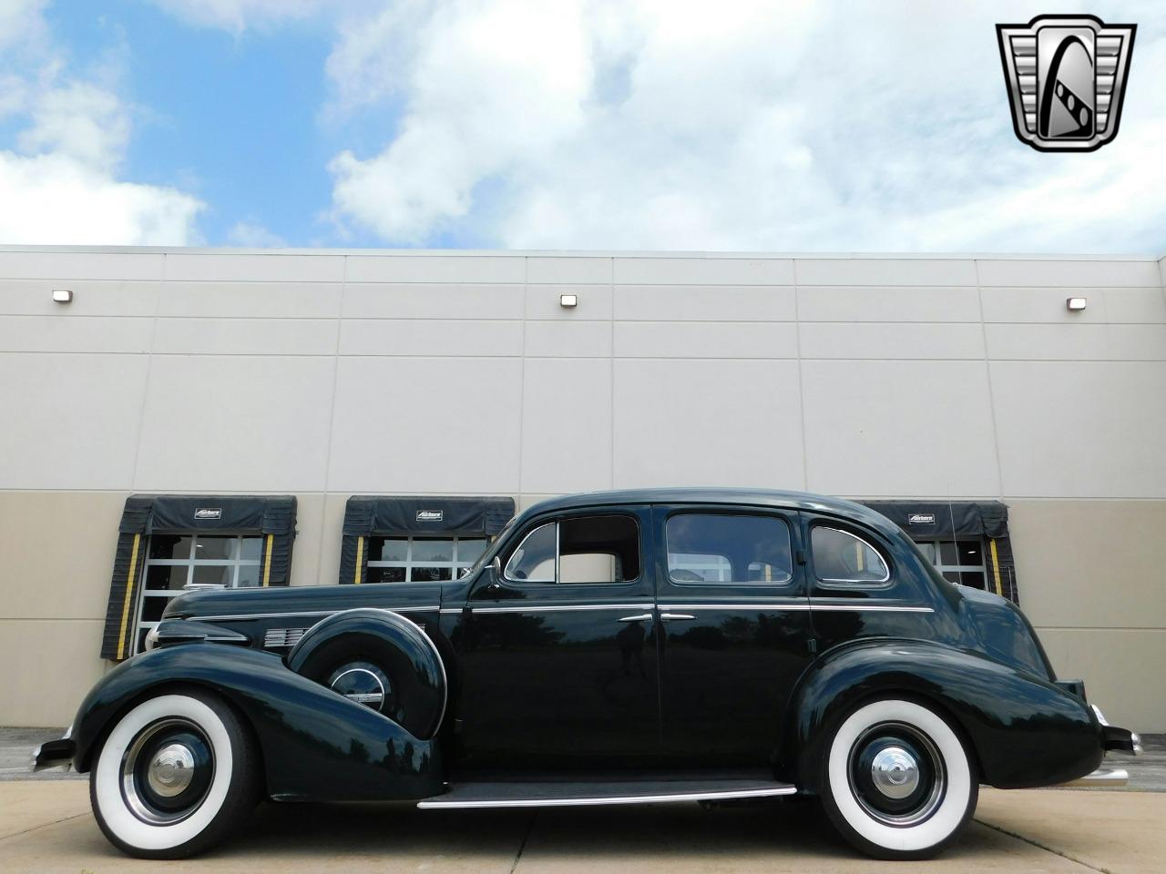 1937 Buick Series 40